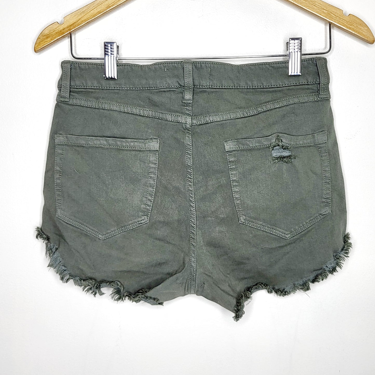 LCRW1 - Brody Jeans olive green denim high rise shortie shorts. Size 28