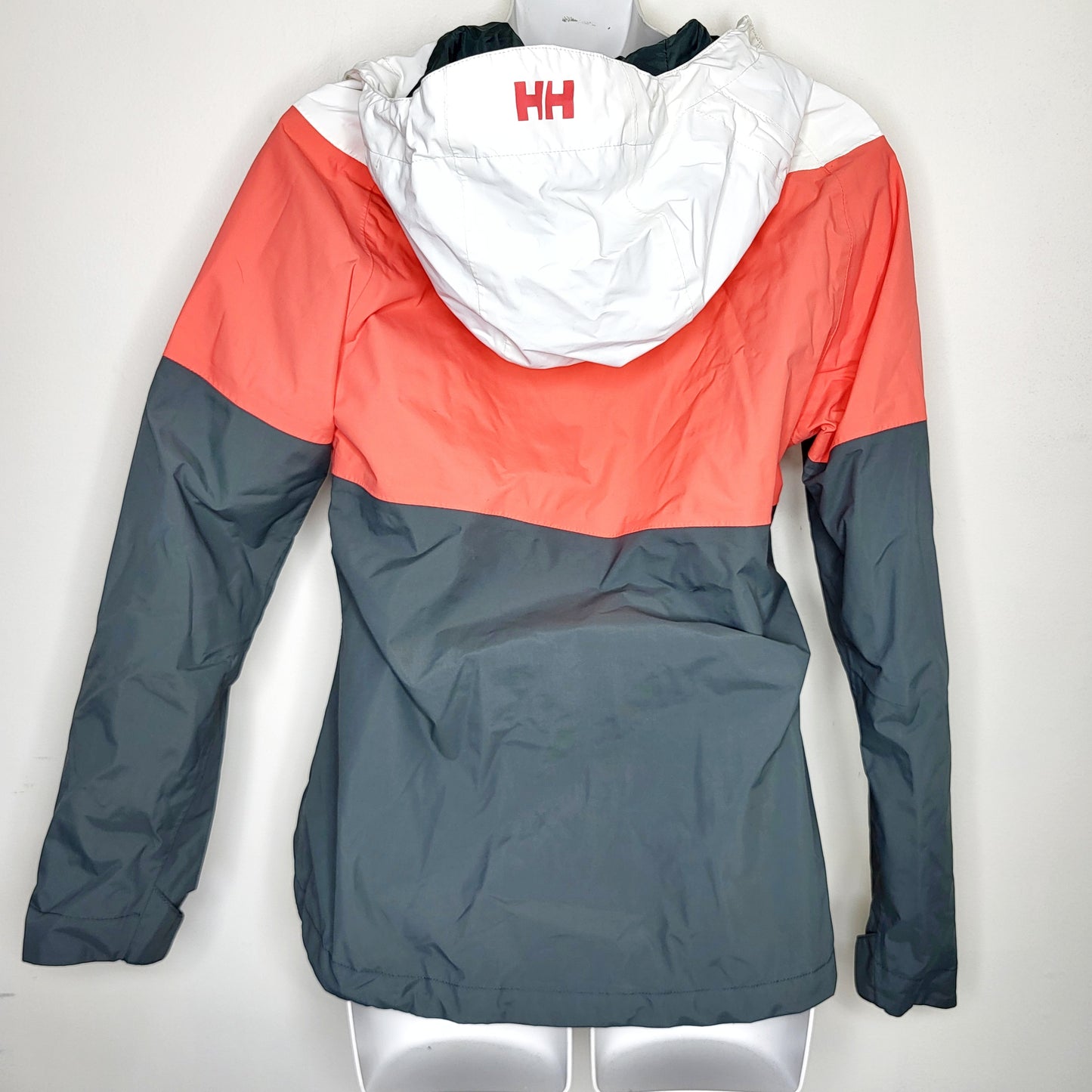 LCRW1 - Helly Hansen wind and waterproof "Loke" shell jacket. Size small