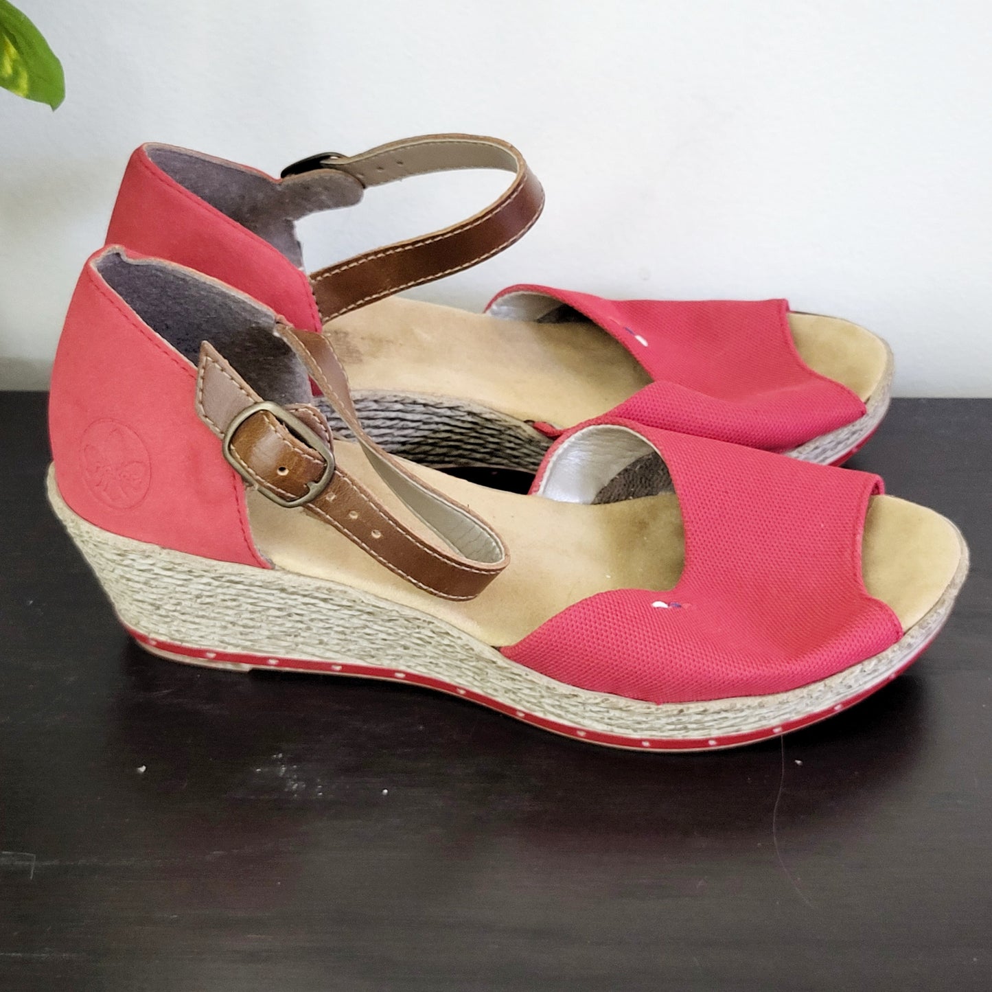 CMOH1 - Rieker red wedge sandals. Size 6.5