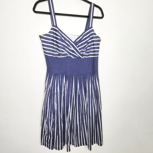 NGRR1 - Vintage Y2K Evan Picone navy striped midi dress. Size 12