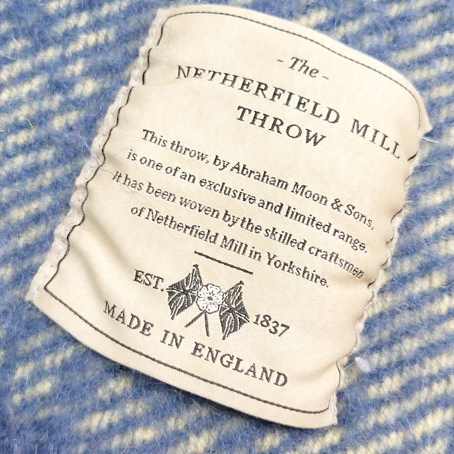 KRSP1 - Abraham Moon and Sons "Netherfield Mill" wool throw blanket