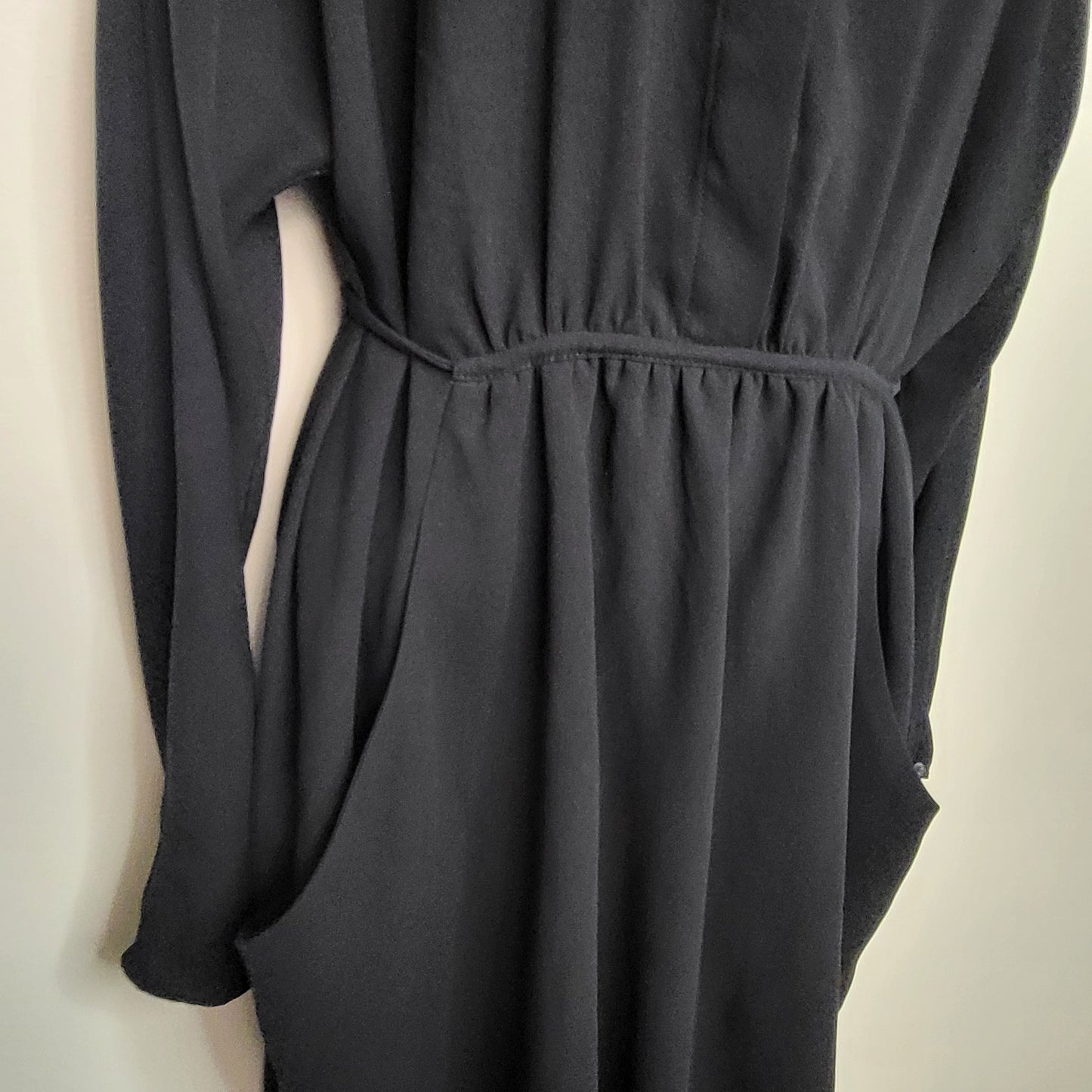 ALXS1 - Wilfred Aritzia black midi dress with tie waist. Size 6