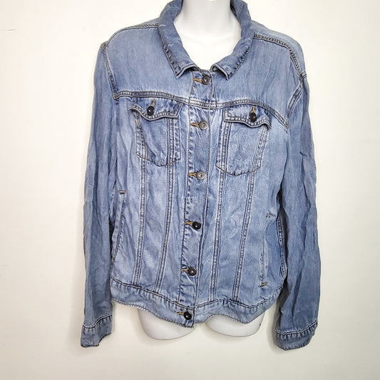 ALXS1 -  Anthropologie Pilcro and the Letterpress distressed Lyocell denim look jacket. Size large