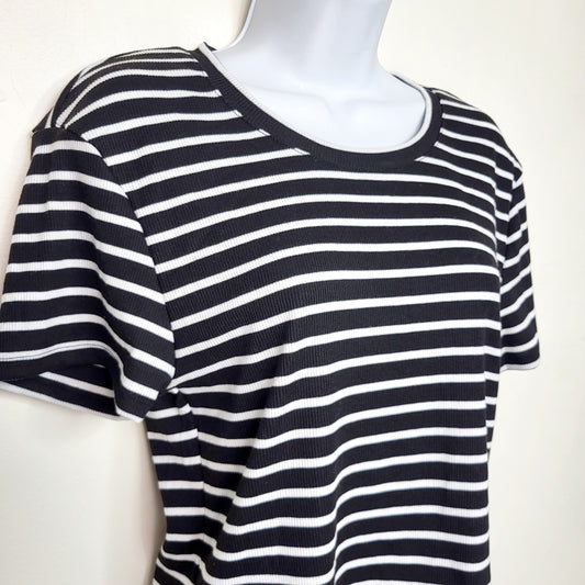 ALXS1 - J.O. and Co black and white striped rib knit t-shirt. Size large