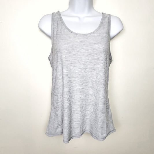 JLSN2 - Old Navy grey Breathe On active tank top. Size medium