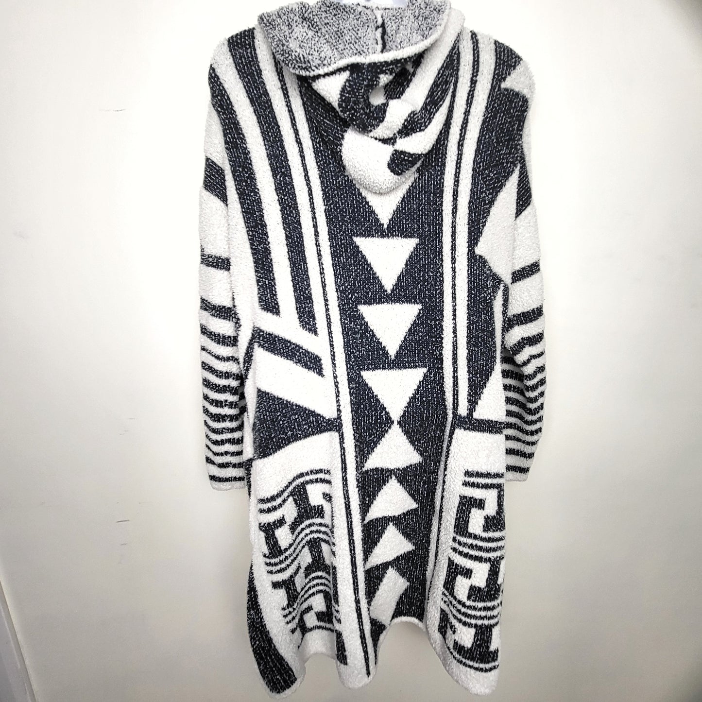 MLM1 - Davi and Dani terrycloth Aztec Print Black and White Hooded Cardigan. Size small