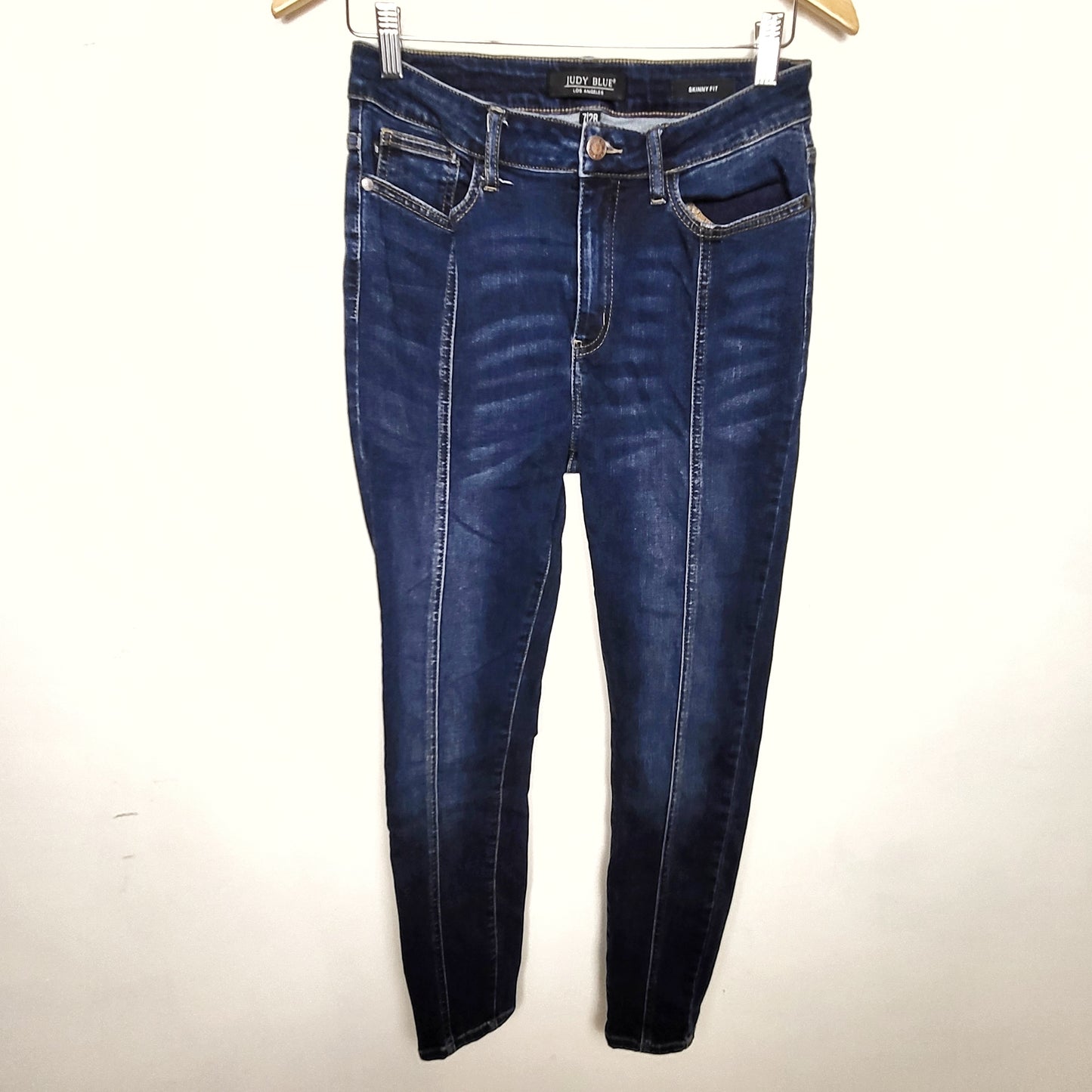 MLM1 - Judy Blue High Waist Skinny Fit Mid-Seam Dark Denim Jeans. Size 7