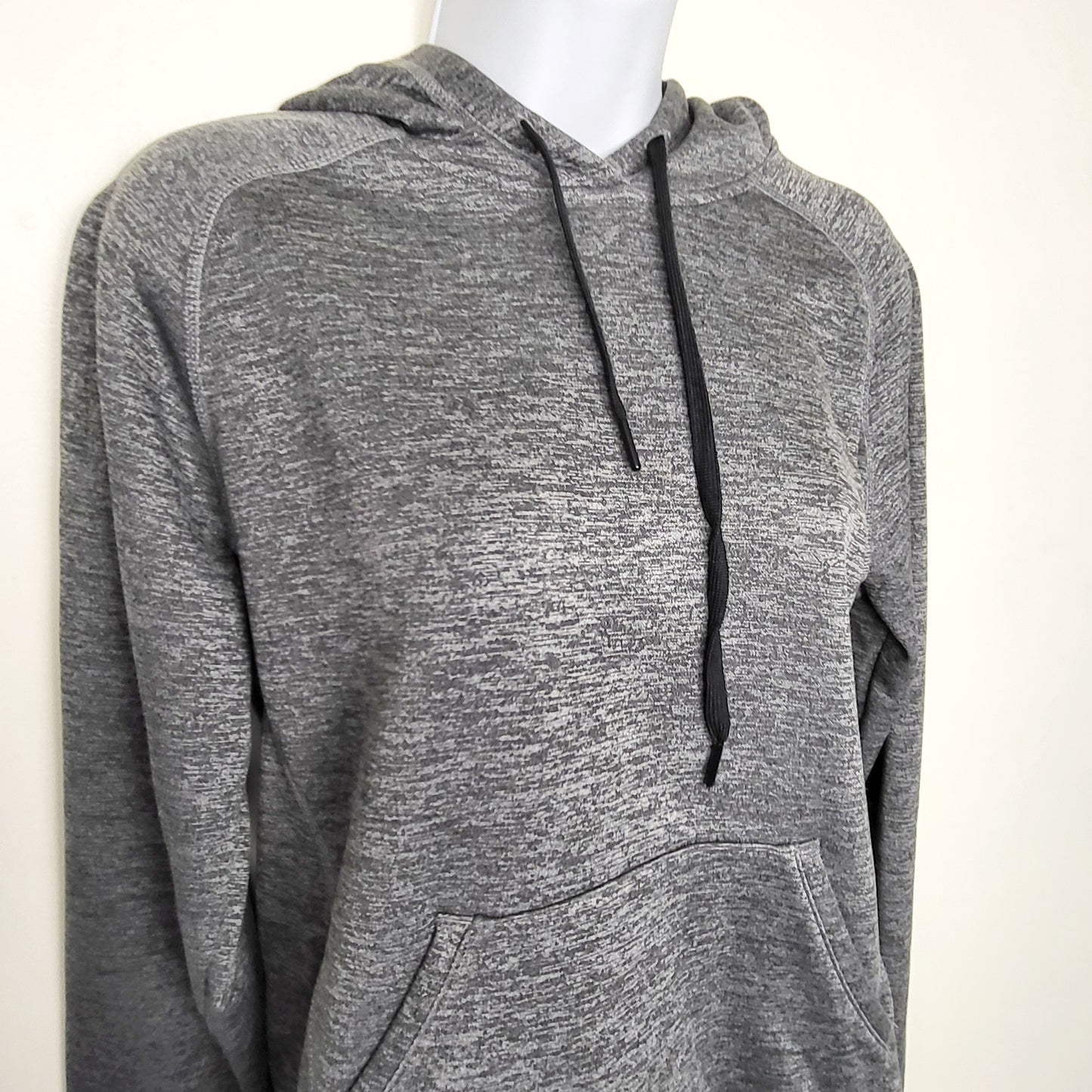 COWN1 - Adidas grey fleecy lined Climawarm pullover hoodie. Size medium