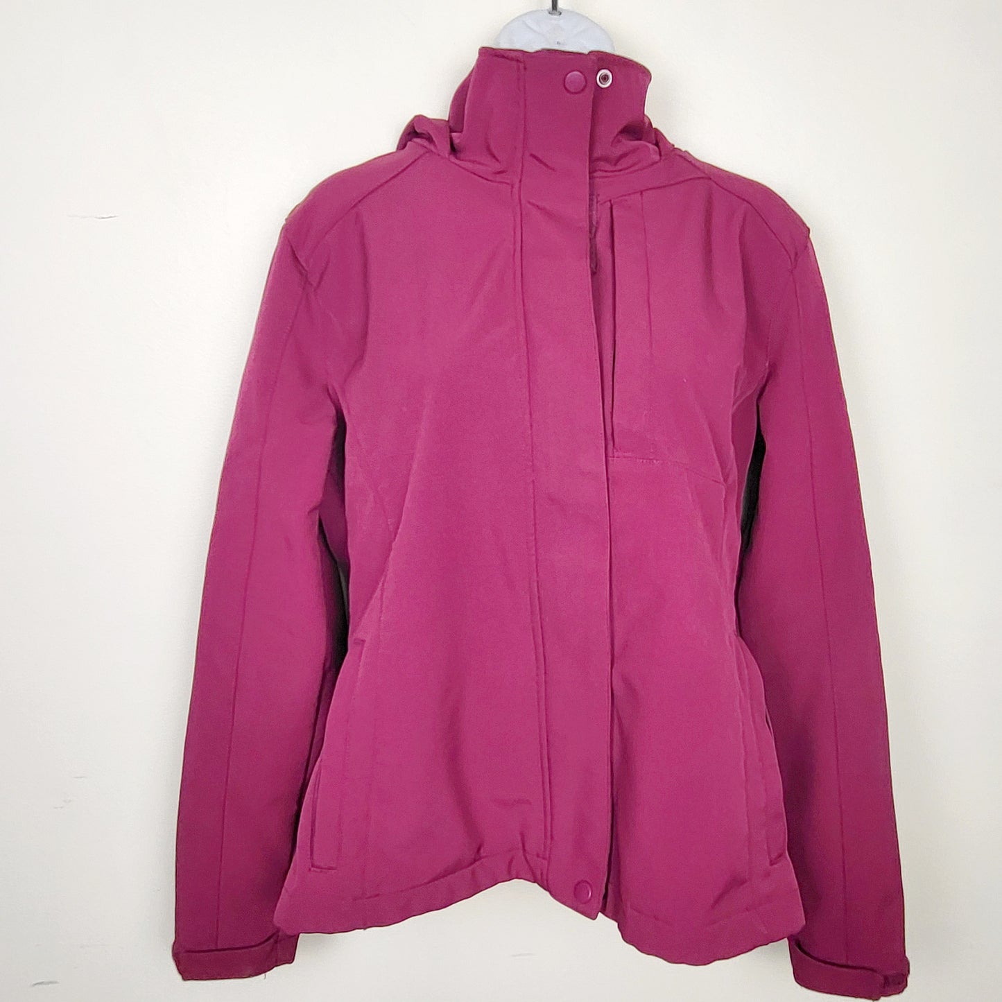 Avia dark pink soft shell hooded rain jacket. Size large (measures more like a medium)