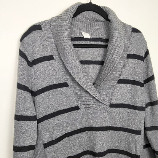 BSAC1 - Old Navy grey and black striped pullover sweater. Size XL