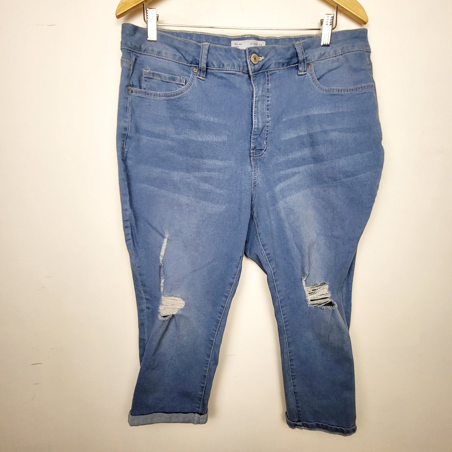 BSAC1 - Royalty for Me High-Rise crop denim pants. Size 18W