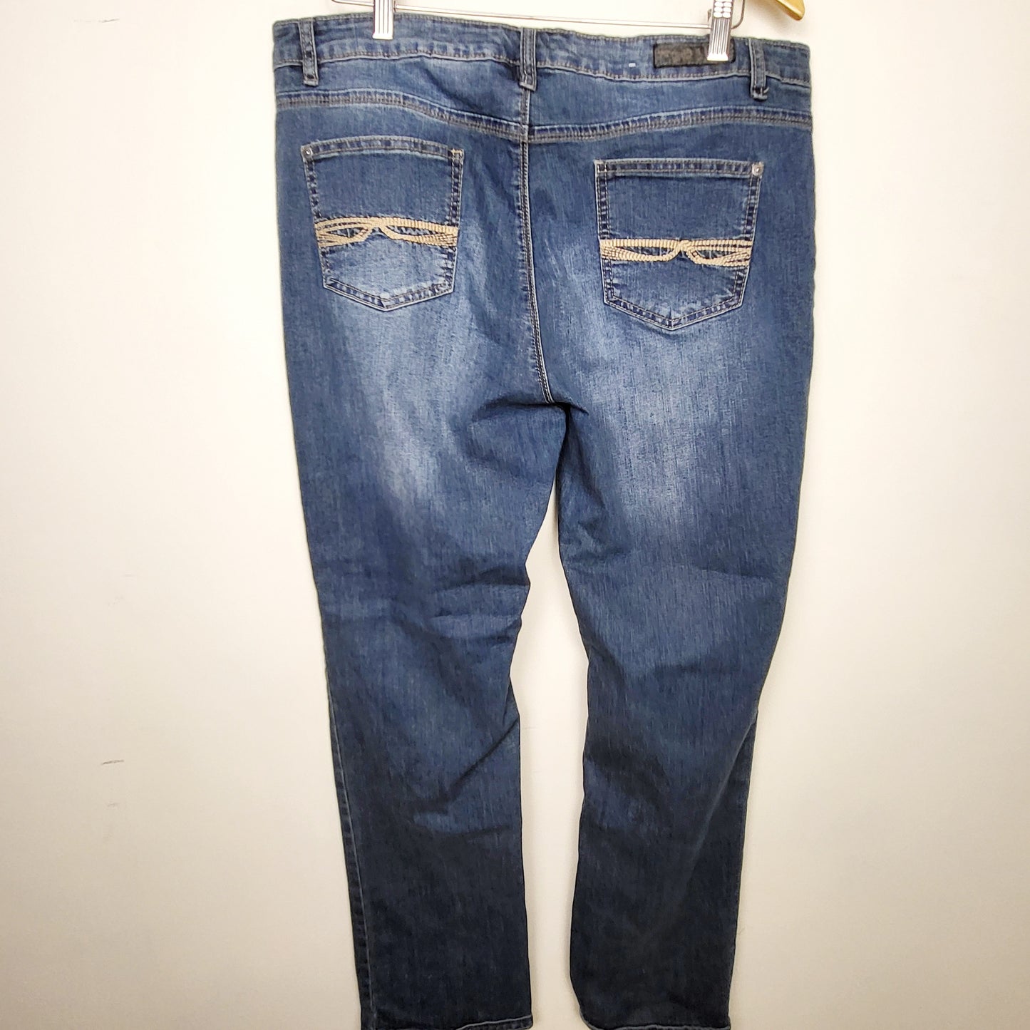 BSAC1 - Buffalo jeans distressed mid-rise straight leg "Misha" jeans. Size 16