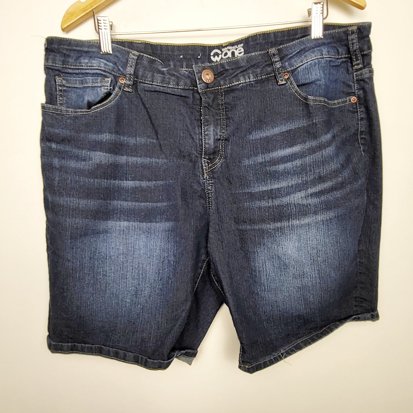 BSAC1 - Warehouse One denim Bermuda shorts. Size 18+