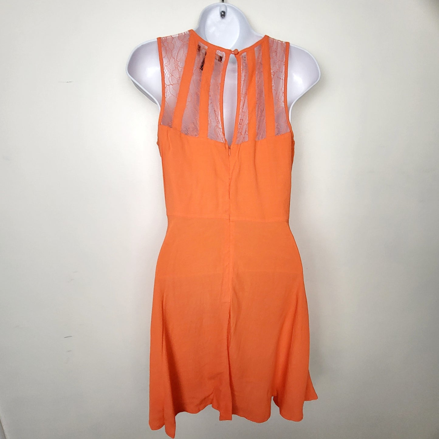 DPAR1 - Forever 21 orange sleeveless dress. Size Small