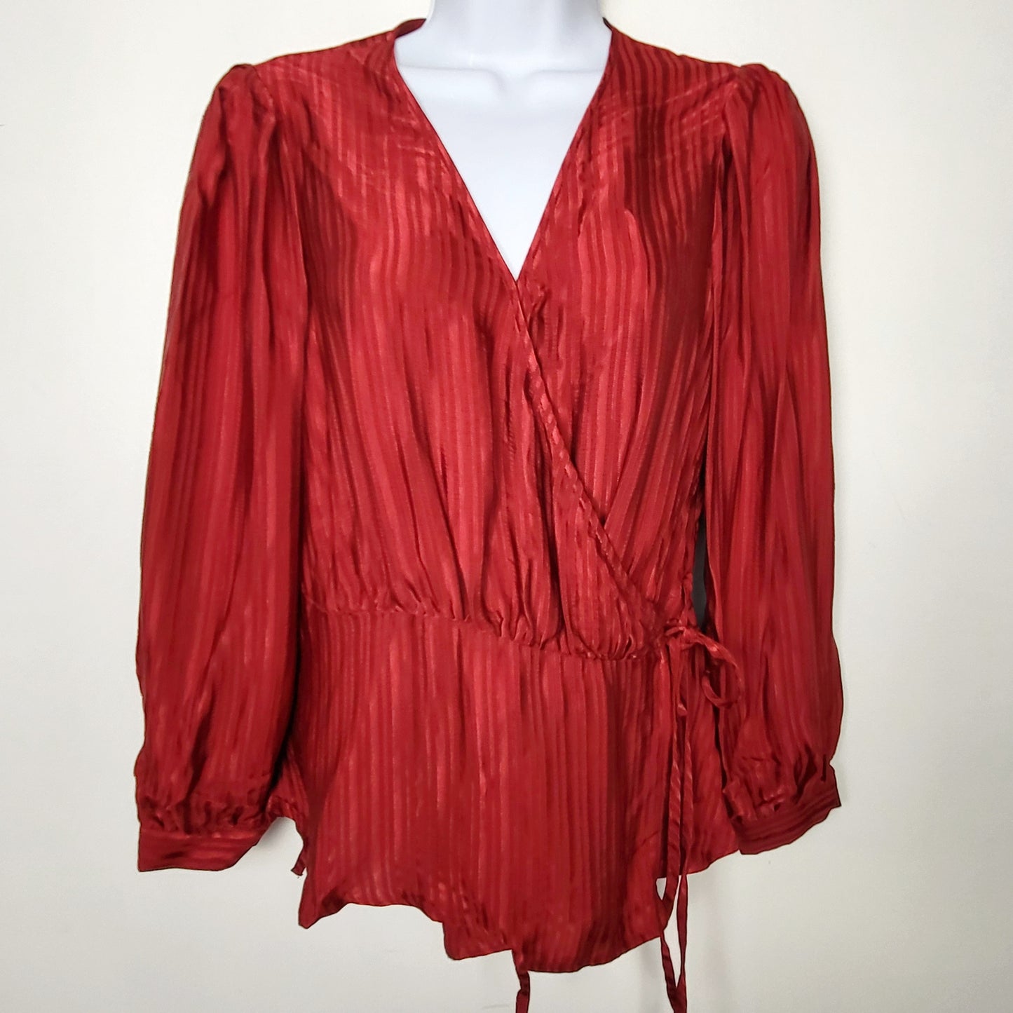 DPAR1 - Banana Republic Red Stripe Wrap Top. Size XS