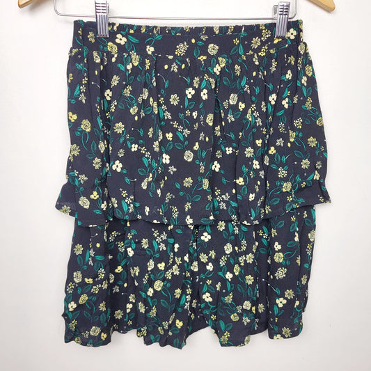 BAUB1 - Minimum black floral print tiered skirt. Size small (36 in euro sizing)