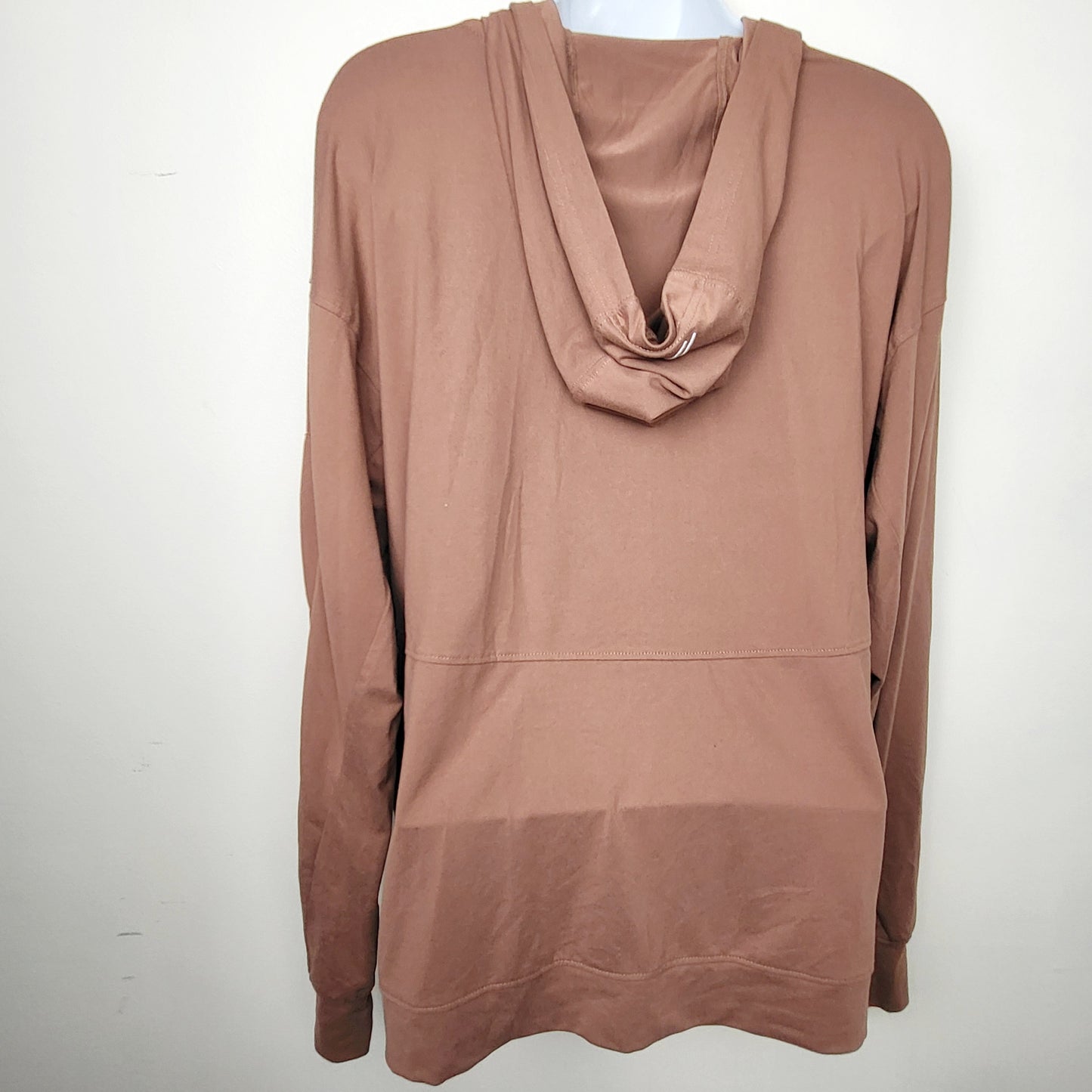 BAUB1 - Recreation by Thread & Supply zip up Brianne hoodie in clay colour. Size large