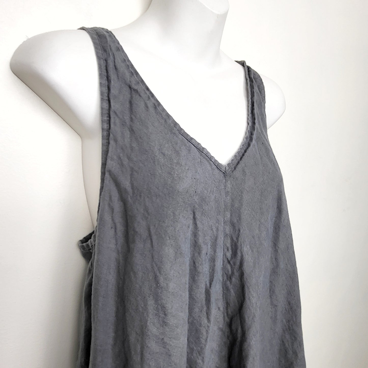 BAUB1 - Pistache grey v-neck linen mini dress. Size L/XL