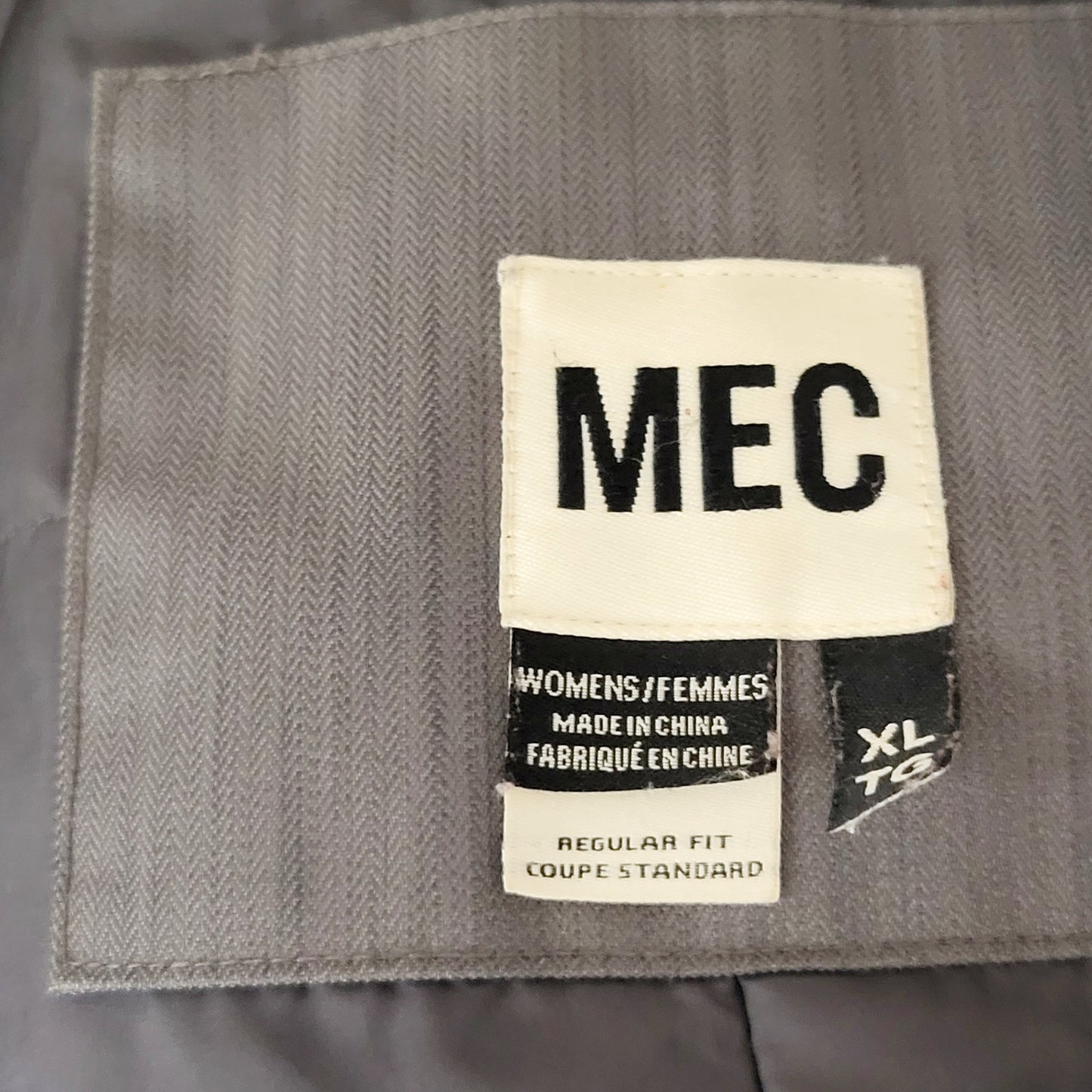 SGW1 - MEC grey Confidante Insulated Jacket - Women's. Size XL