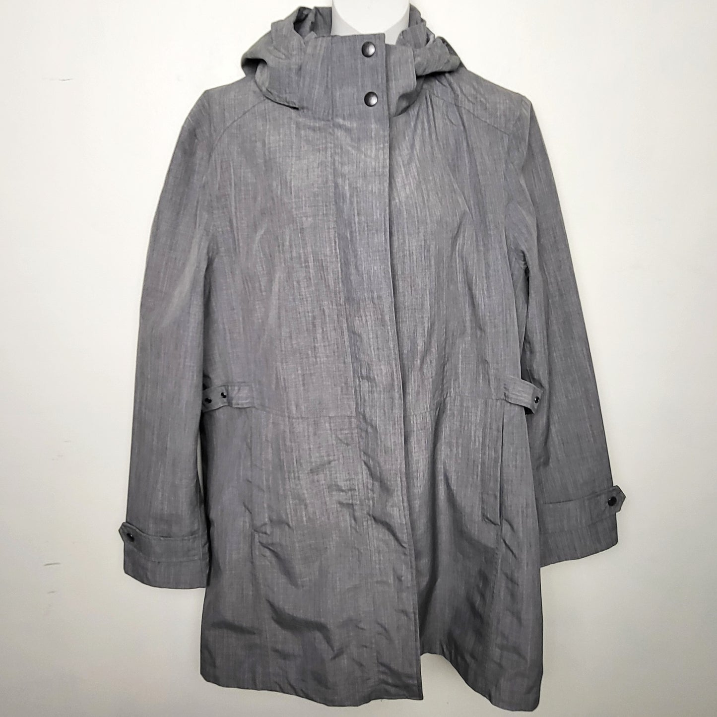 SGW1 - Kirkland grey rain coat. Size XL