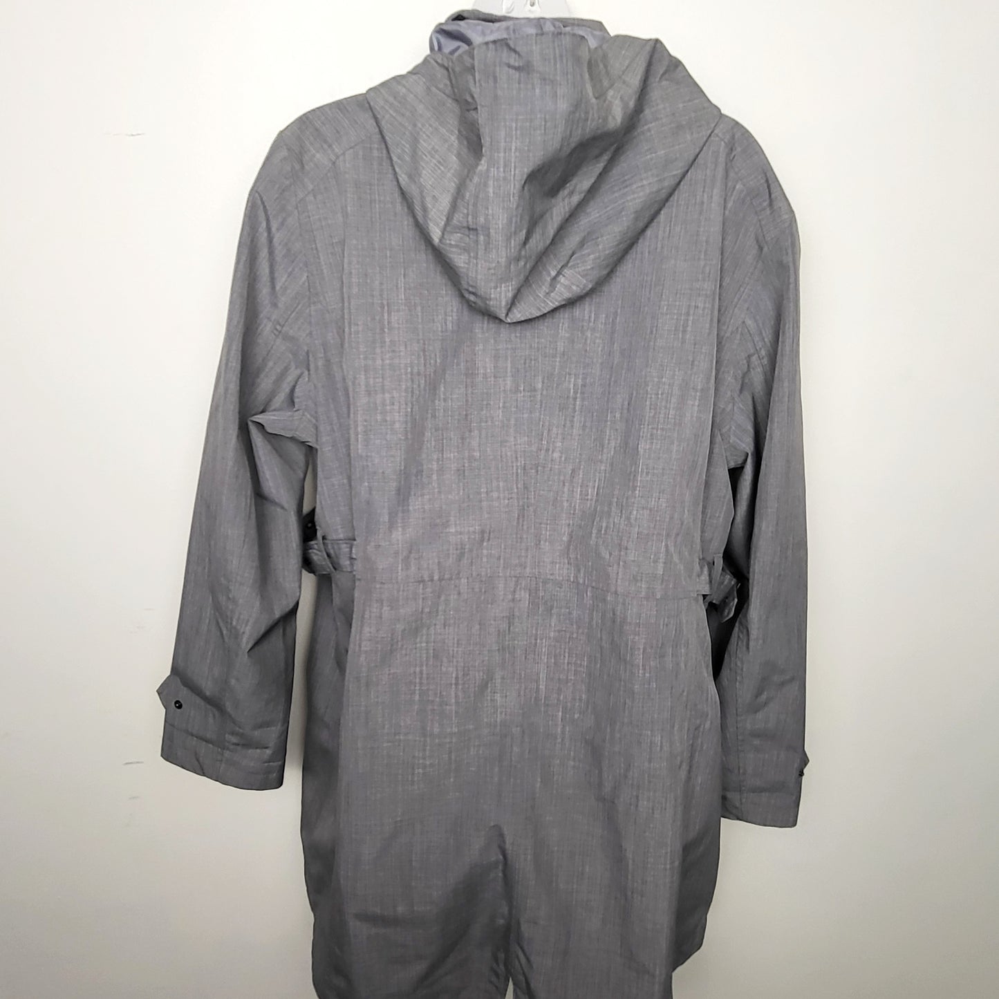 SGW1 - Kirkland grey rain coat. Size XL