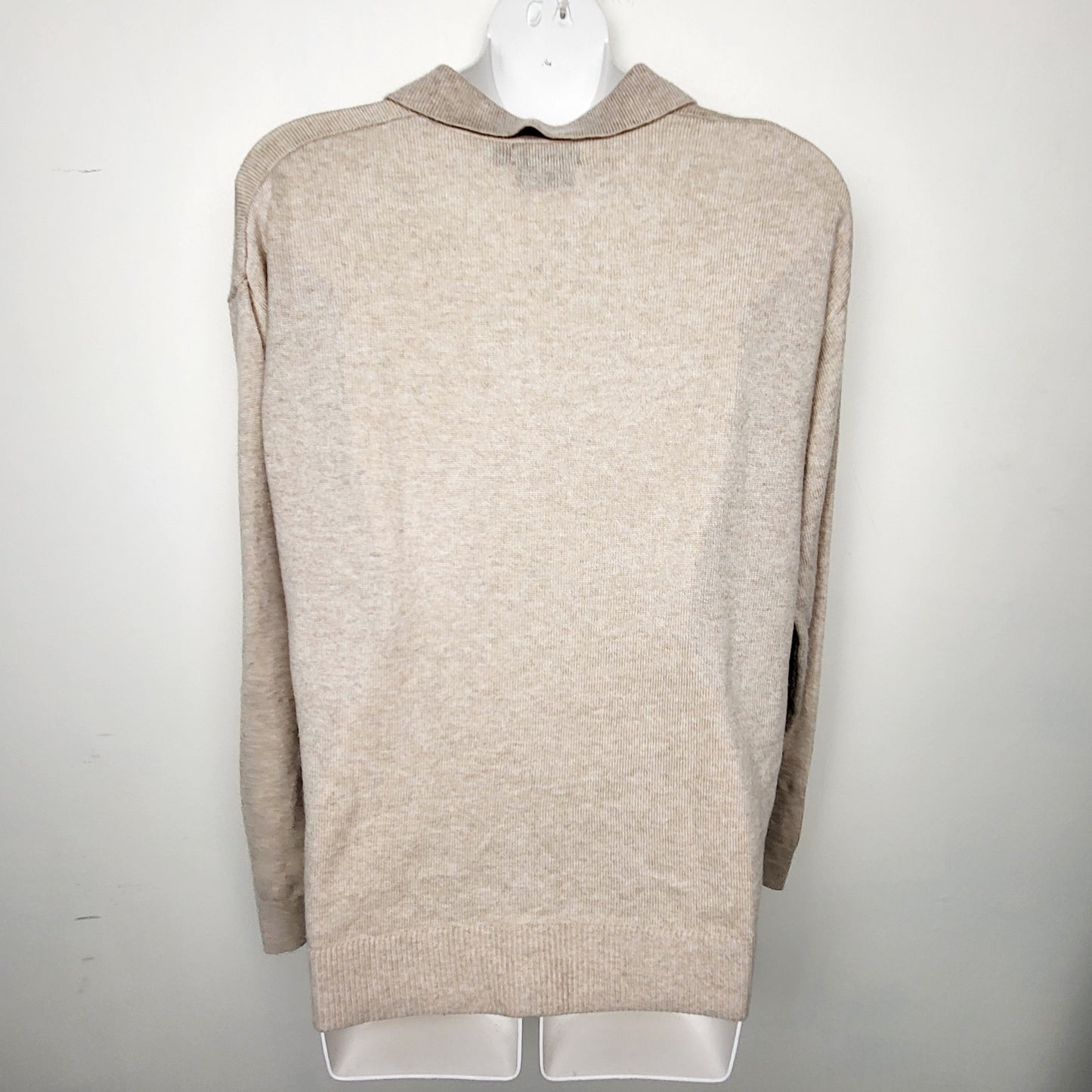 DFON1 - Reitmans beige collared cashmere blend sweater. Size small