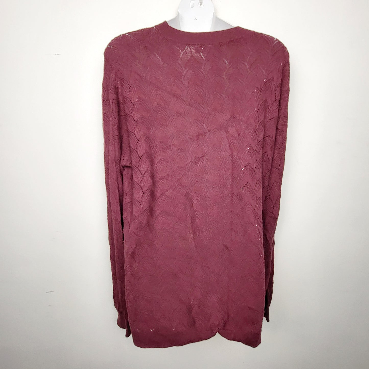 ACAR - Reitmans burgundy long sleeved sweater. Size large