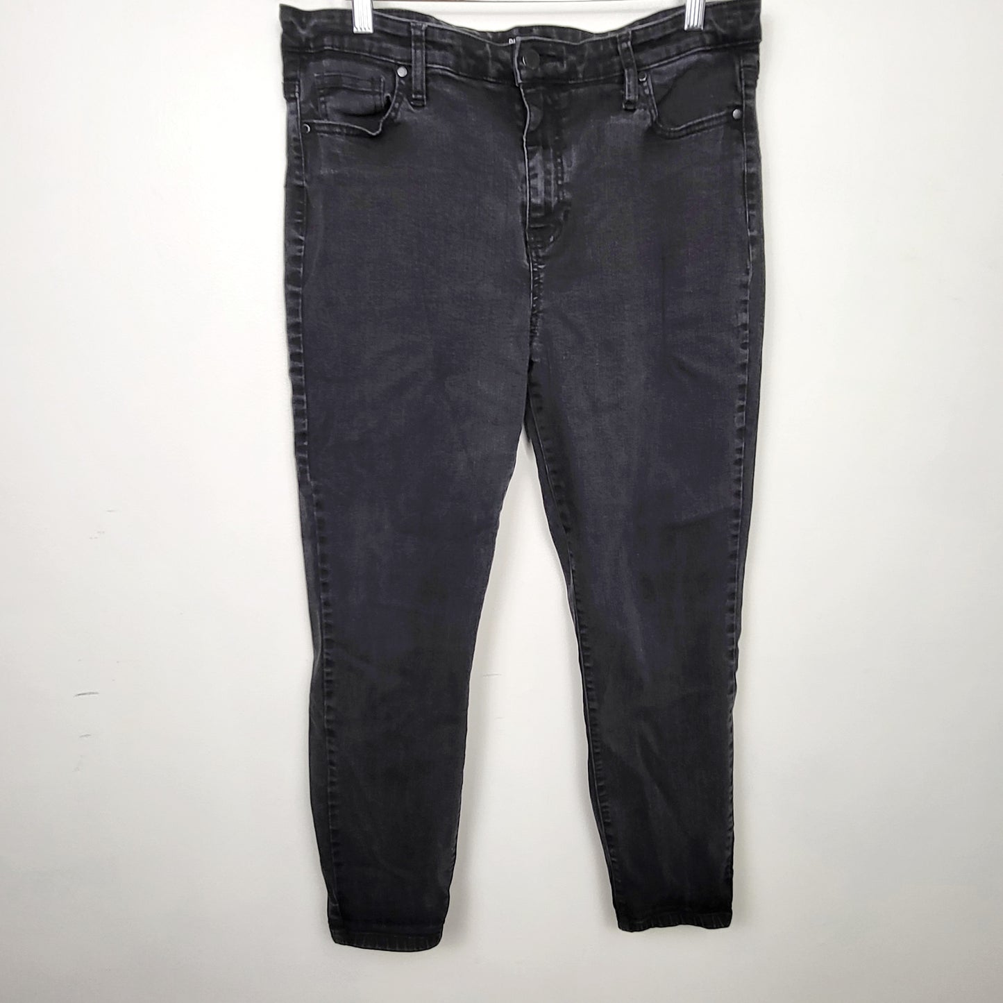 ZSFO1 - Buffalo David Bitton black Mollie High-rise Stretch Skinny Jeans. Size 14 🍁