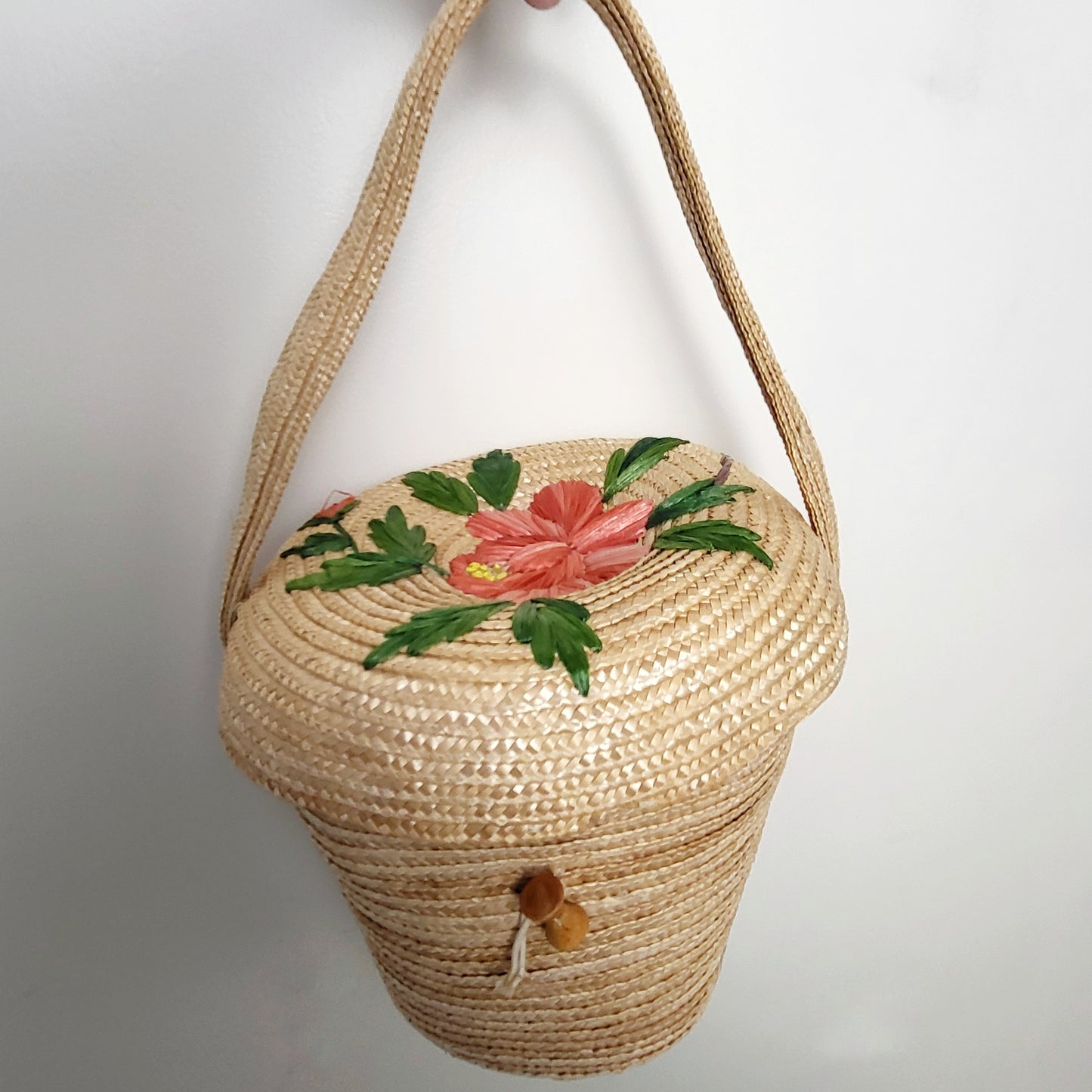 ZSFO - Straw bucket bag with floral embroidery - AS IS