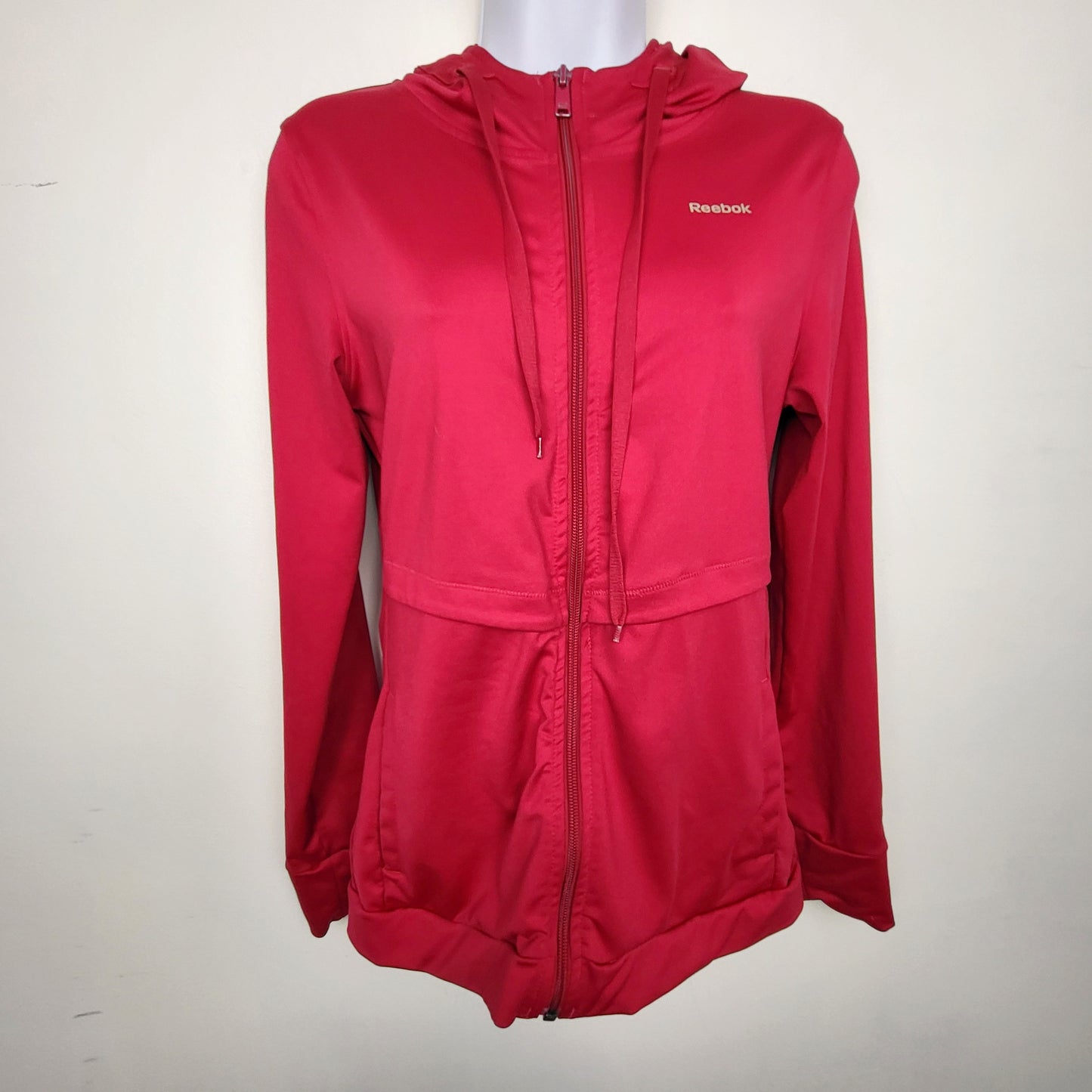 KTRC1 - Reebok pink zip up active hoodie. Size small