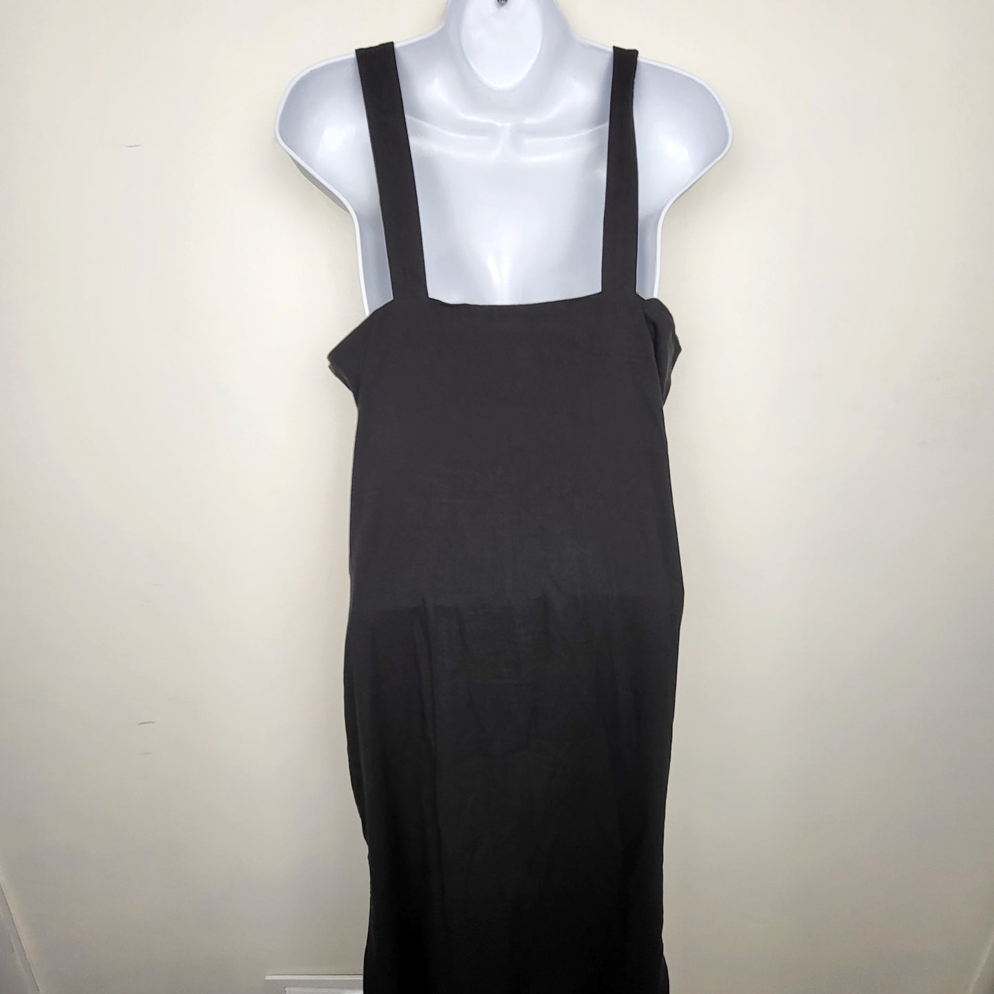 KTRC - NEW - Joe Fresh black button down sleeveless maxi dress. Size Small 🍁