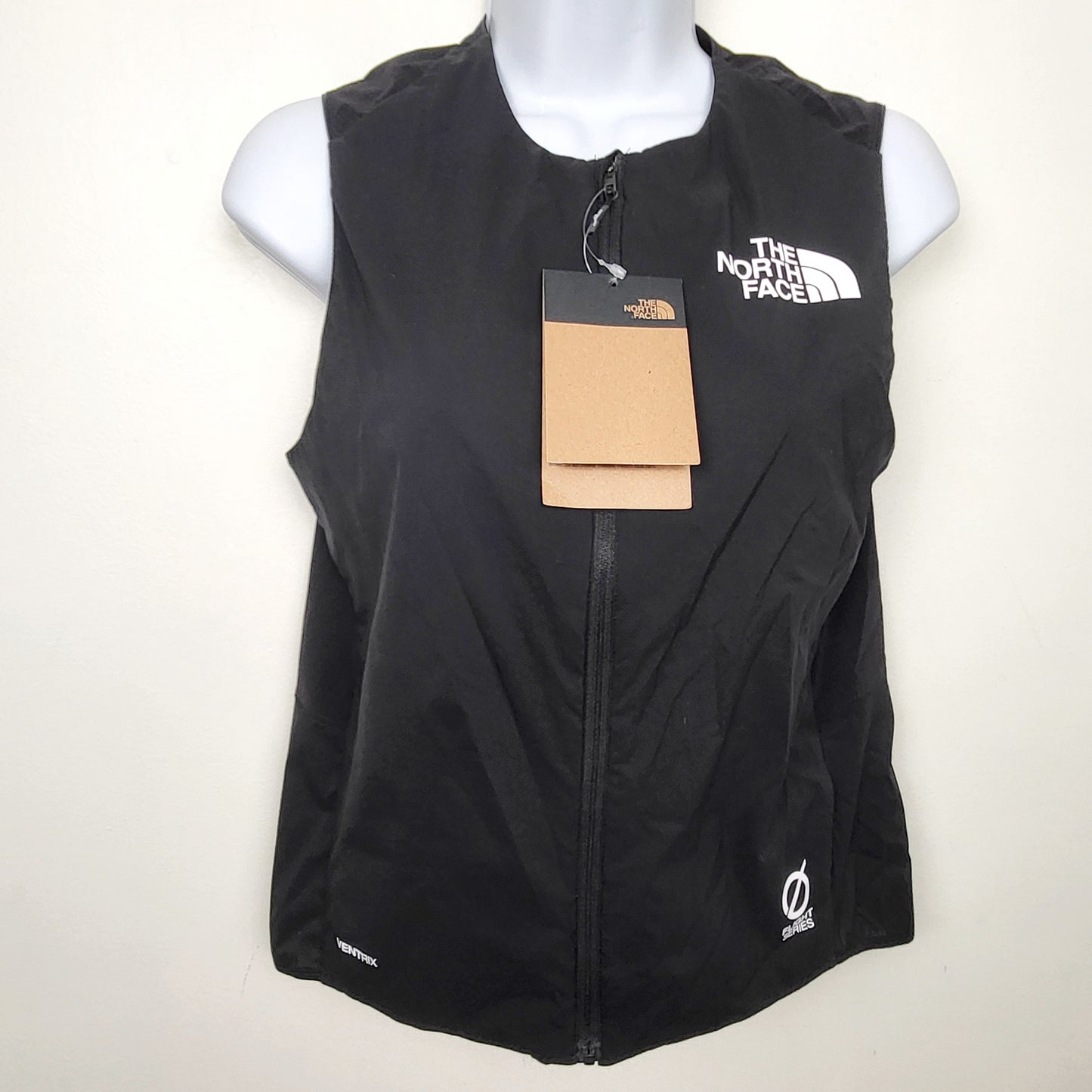 CMCRD1- NEW - The North Face black Flight Ventrix vest. Ladies size small