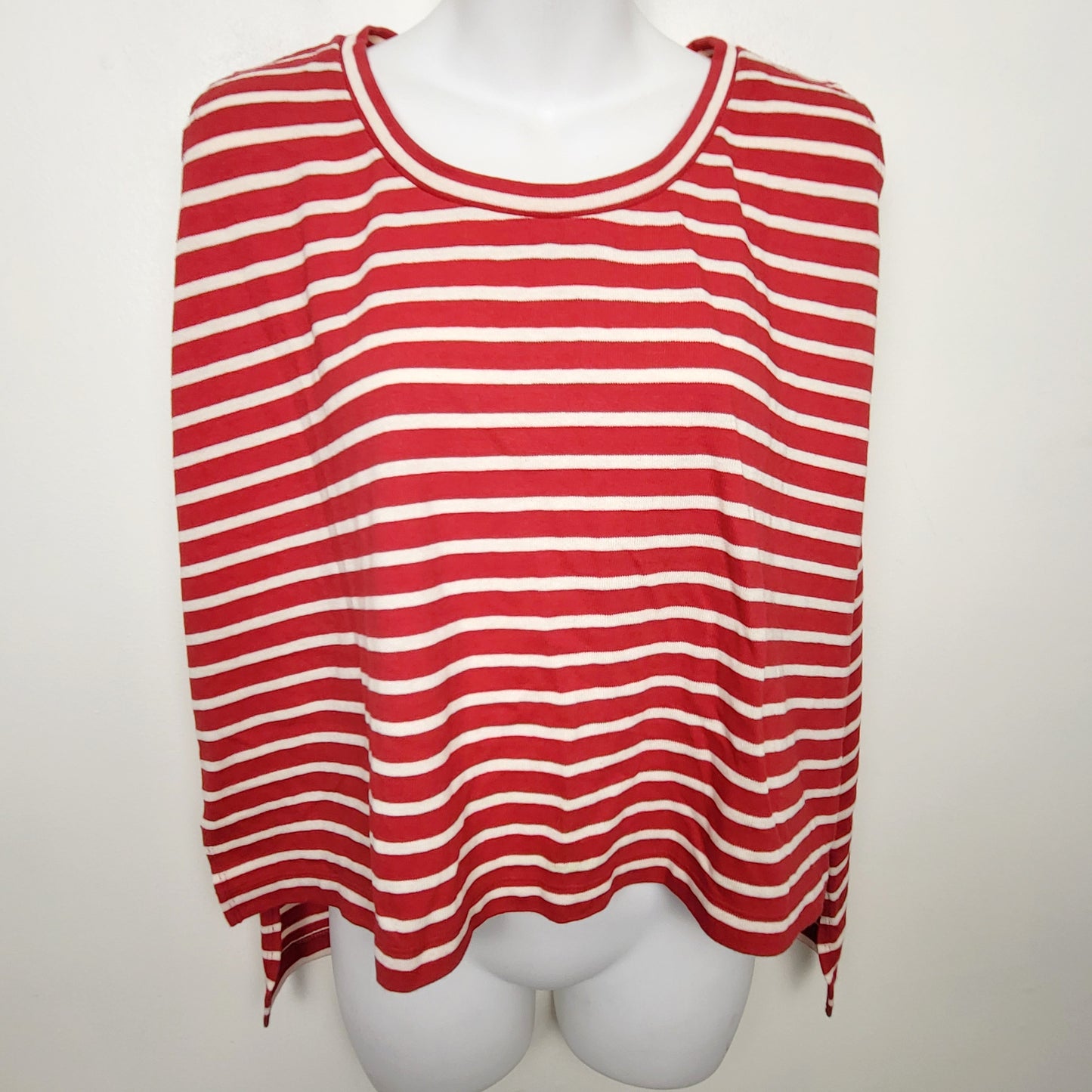 CMCRD1 - Free People- We The Free red striped Muscle Madness tee. Sizes like a medium