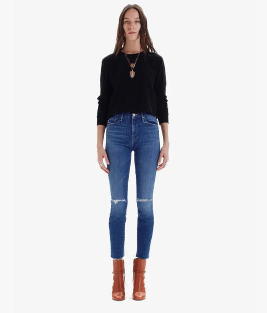 ALXS1 - Mother "The Looker" High Waisted Ankle Fray skinny jeans in Nature Tune Up Wash. Size 31